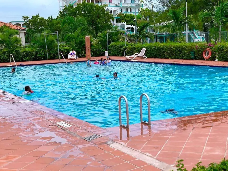 Jolly Holiday Apartment 1-A Jolly Harbour Antigua a Barbuda
