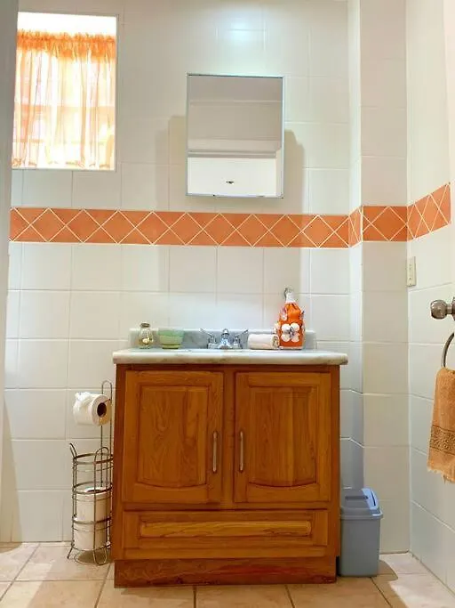 Jolly Holiday Apartment 1-A Jolly Harbour