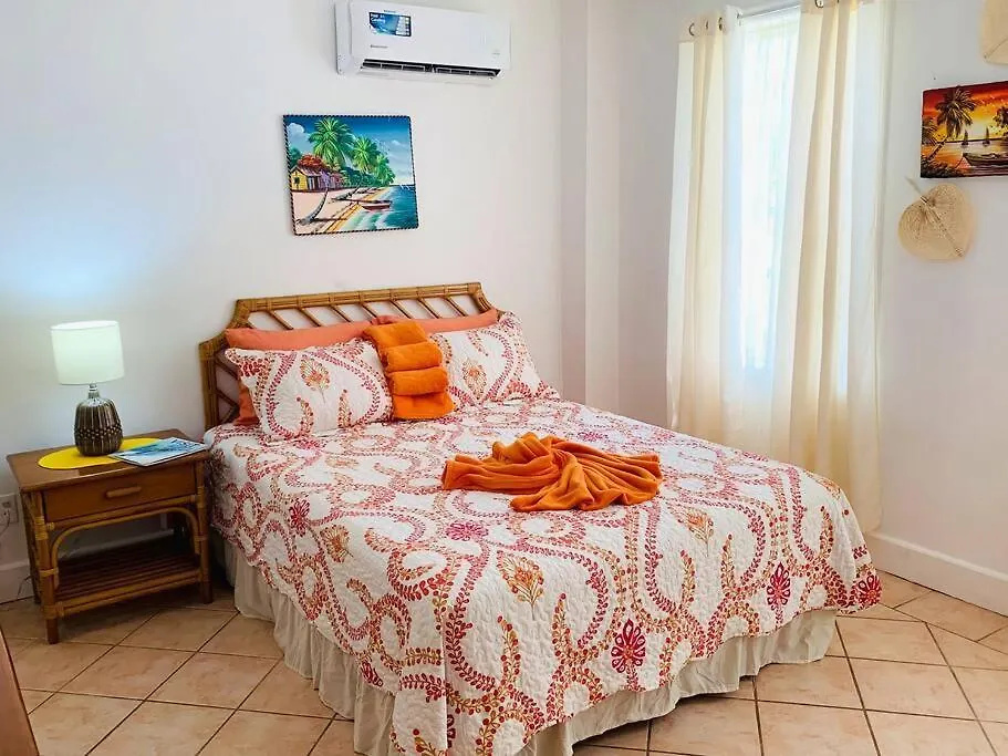 Jolly Holiday Apartment 1-A Jolly Harbour Antigua en Barbuda